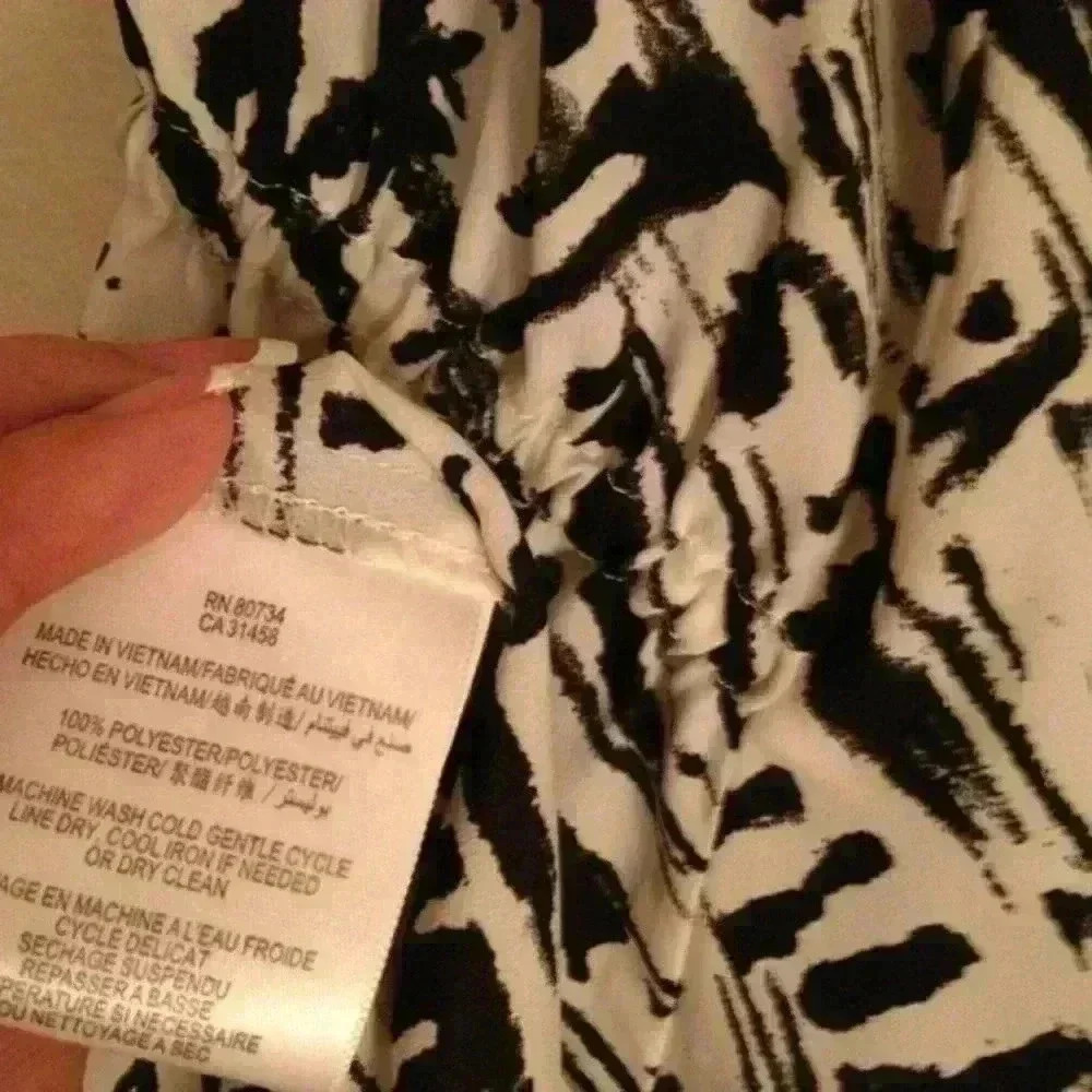 Free With Purchase-Bcbgeneration Spring Dress - image 5